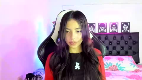 Snapshot of liakent24 chatting on December 2024 02:52:02 AM Lia Kent online show from December 2024 02:52:02 AM