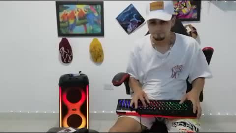 Andres online show from December 2025 09:24:02 PM