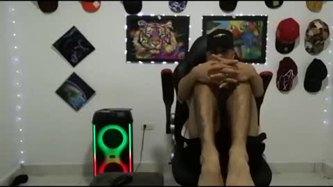 Andres online show from December 2025 11:34:02 PM