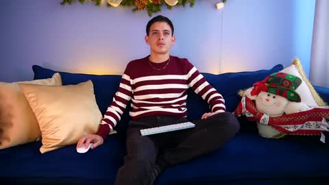 Liam online show from December 2024 06:42:02 PM