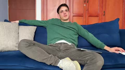 Liam online show from April 2026 06:41:01 PM