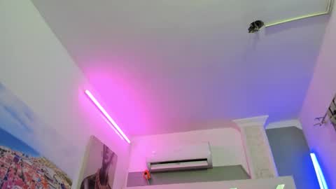 liam online show from September 2025 12:27:02 PM