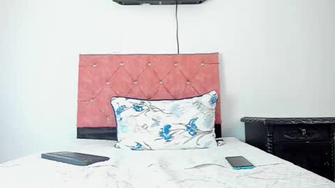 Call me Lian online show from January 2026 12:07:02 PM