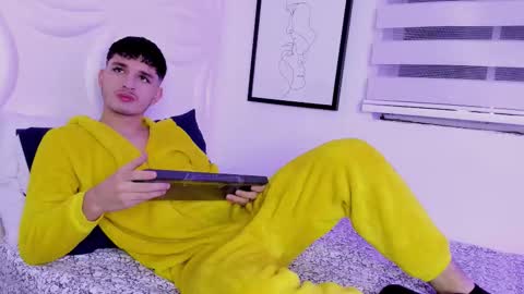 Snapshot of liammuller chatting on October 2025 11:51:02 AM liammuller online show from October 2025 11:51:02 AM