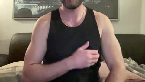 Snapshot of liamnilod chatting on December 2025 08:37:02 PM Chris online show from December 2025 08:37:02 PM