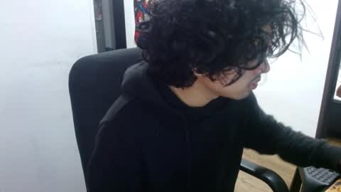 liamrides online show from October 2025 02:20:01 AM