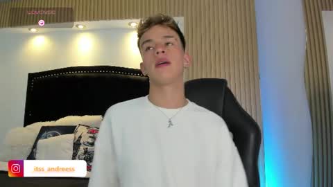 Snapshot of liamwild20 chatting on July 2026 04:50:01 AM liam online show from July 2026 04:50:01 AM