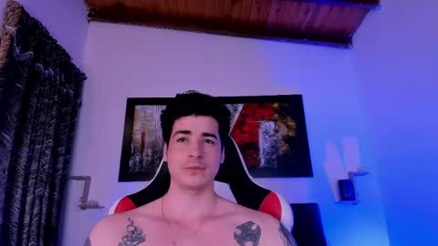 Snapshot of liamwyatt_ chatting on May 2026 05:48:02 AM liamwyatt_ online show from May 2026 05:48:02 AM