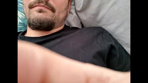 Snapshot of lian5602 chatting on October 2025 12:27:01 PM LiamCross online show from October 2025 12:27:01 PM