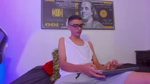 Snapshot of lian_23_ chatting on March 2025 12:36:02 PM    online show from March 2025 12:36:02 PM
