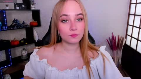 Liana online show from December 2024 03:26:01 AM