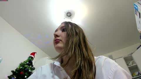 Kate online show from January 2025 11:01:02 PM