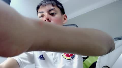 Snapshot of liarr_ chatting on February 2026 07:39:01 PM LIAR online show from February 2026 07:39:01 PM