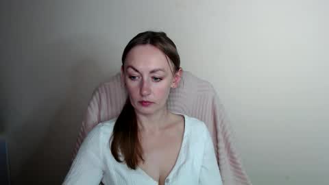 Snapshot of liasais_ chatting on May 2026 11:31:02 AM Lia online show from May 2026 11:31:02 AM
