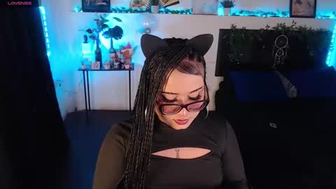 LiaScarlett online show from November 2025 12:57:02 AM