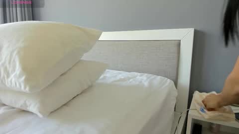 Lia online show from September 2025 03:17:01 AM