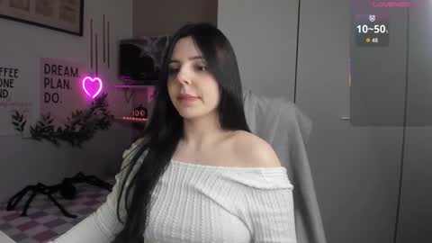 Snapshot of liawoow chatting on November 2025 08:24:01 AM Lia online show from November 2025 08:24:01 AM