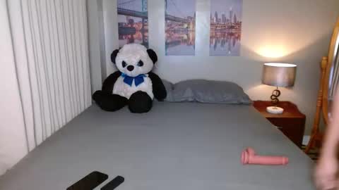 Snapshot of liayanah_ chatting on December 2025 06:13:02 PM Liayanah online show from December 2025 06:13:02 PM