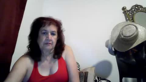 librawoman online show from April 2026 06:12:02 PM