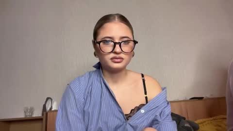 librelover online show from November 2025 01:00:02 PM