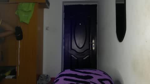 Snapshot of lick_my_pussyyy226651 chatting on February 2025 01:55:01 AM caira online show from February 2025 01:55:01 AM