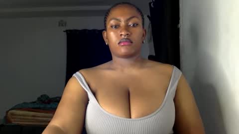 Snapshot of lick_my_pussyyy226651 chatting on November 2025 09:36:02 PM caira online show from November 2025 09:36:02 PM