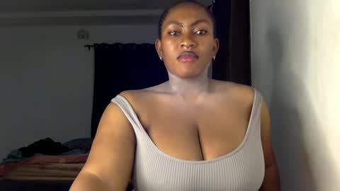 Snapshot of lick_my_pussyyy226651 chatting on November 2025 09:36:02 PM caira online show from November 2025 09:36:02 PM