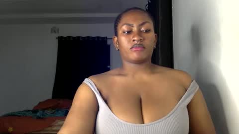 Snapshot of lick_my_pussyyy226651 chatting on November 2025 09:28:01 PM caira online show from November 2025 09:28:01 PM