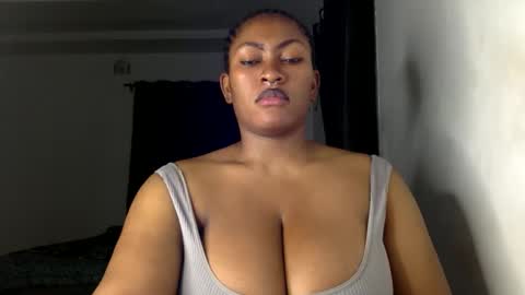 Snapshot of lick_my_pussyyy226651 chatting on December 2025 05:01:02 AM caira online show from December 2025 05:01:02 AM