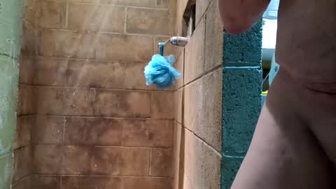 Snapshot of licorice10 chatting on December 2024 06:39:01 AM Licorice10 online show from December 2024 06:39:01 AM