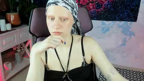 Hey My name is Lida online show from July 2026 09:04:01 AM
