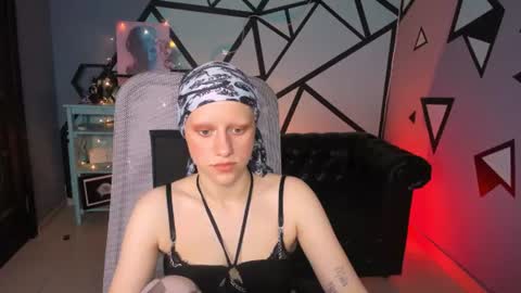 Hey My name is Lida online show from July 2026 09:13:02 AM