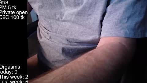 Snapshot of liebestool8 chatting on January 2025 03:47:01 PM liebestool8 online show from January 2025 03:47:01 PM