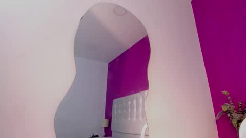 Snapshot of lievelinng chatting on September 2025 11:49:02 PM lievelinng online show from September 2025 11:49:02 PM