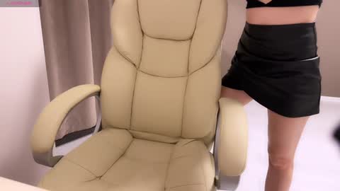 FIND ME HERE MY NICKNAME hustleeerr online show from January 2025 07:40:01 PM