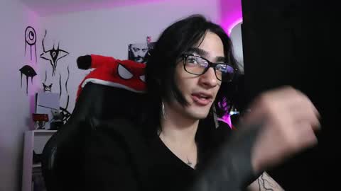 Snapshot of lightning_ezio chatting on December 2025 04:41:04 AM Ezio online show from December 2025 04:41:04 AM