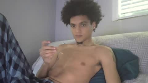 lightskinwithgirth online show from April 2026 07:32:01 PM