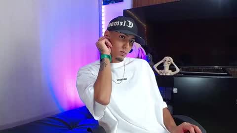 Daniel online show from December 2025 11:47:02 PM