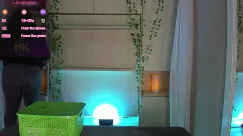         online show from February 2026 11:42:02 AM