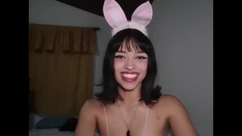 liilithstone online show from April 2026 02:43:01 AM