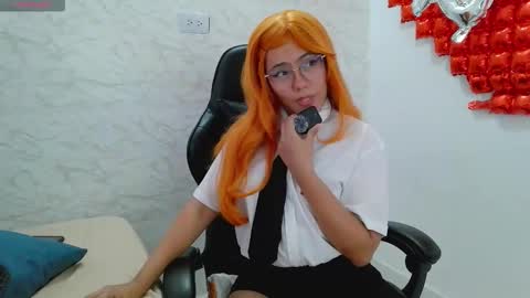 liindsaymoon online show from March 2026 09:53:02 PM