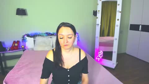 Snapshot of likaa_likaa chatting on December 2024 08:57:02 AM Lika online show from December 2024 08:57:02 AM