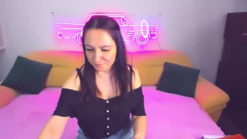 Snapshot of likaa_likaa chatting on December 2024 11:29:01 AM Lika online show from December 2024 11:29:01 AM