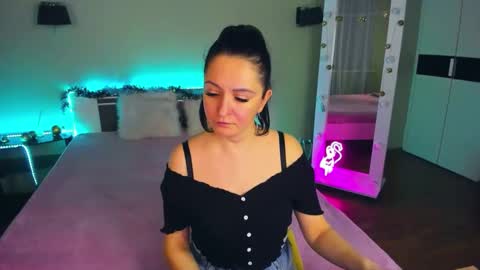 Snapshot of likaa_likaa chatting on January 2025 04:44:01 PM Lika online show from January 2025 04:44:01 PM