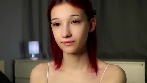 Snapshot of likalens chatting on November 2025 11:21:02 AM Emi online show from November 2025 11:21:02 AM