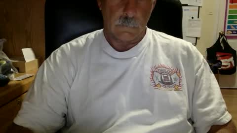 Snapshot of likefhot chatting on April 2026 01:41:02 PM likefhot online show from April 2026 01:41:02 PM
