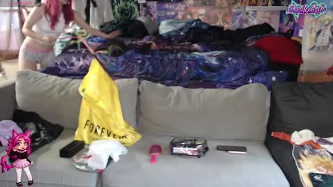 Snapshot of likemyashe chatting on December 2024 08:00:02 PM LikeMyAshe online show from December 2024 08:00:02 PM