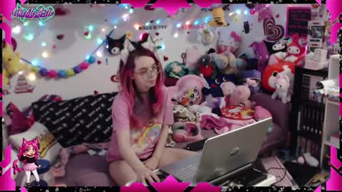 Snapshot of likemyashe chatting on January 2025 06:10:01 AM LikeMyAshe online show from January 2025 06:10:01 AM