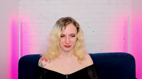 Snapshot of likilip chatting on November 2025 08:28:02 AM likilip online show from November 2025 08:28:02 AM