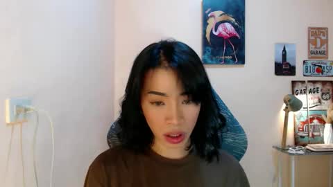 Leng online show from November 2025 05:23:02 PM